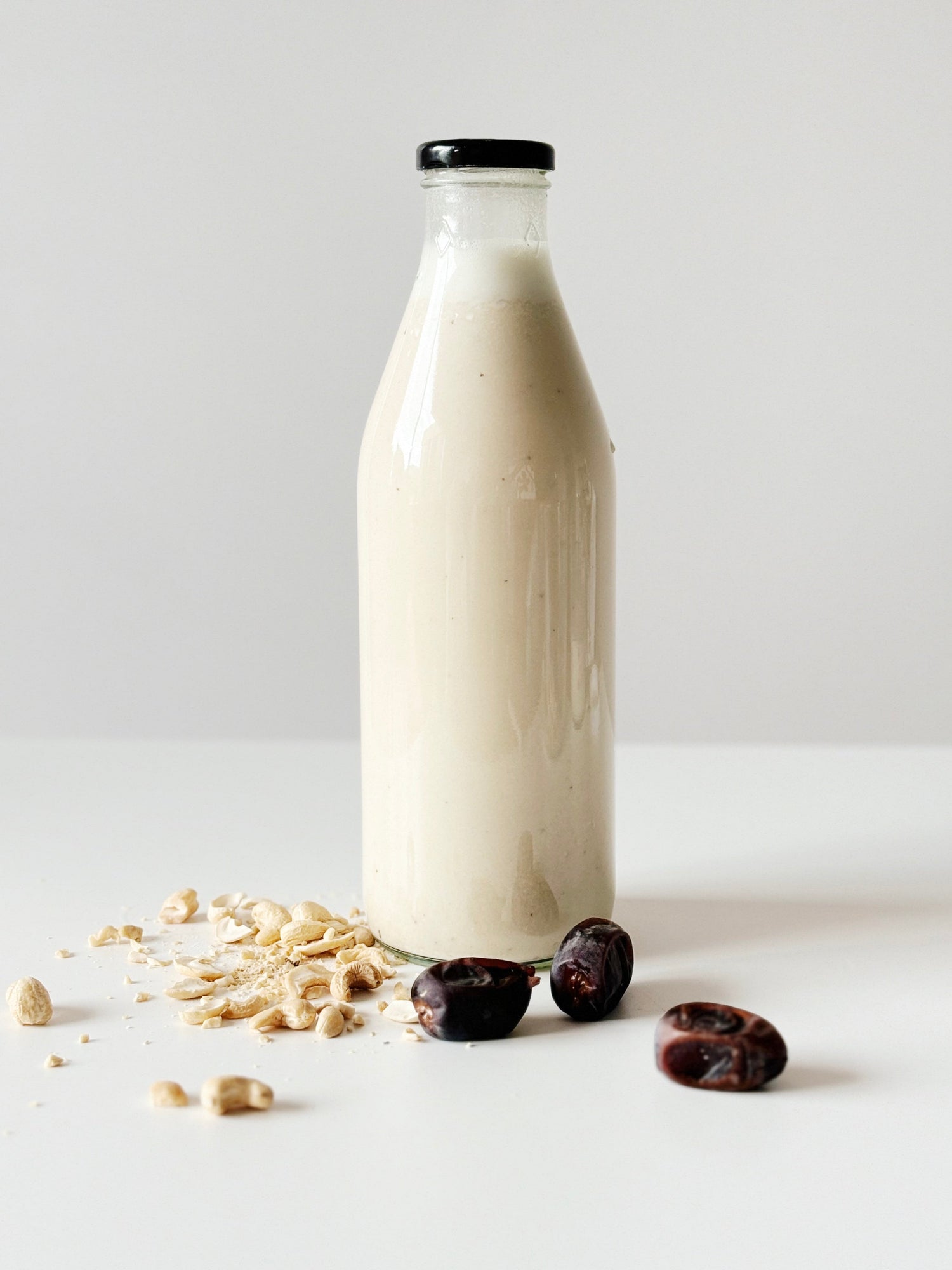 Homemade Cashew Milk Ingredients