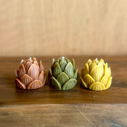 The Authentic Honeyu Co. Mini Lotus Candles